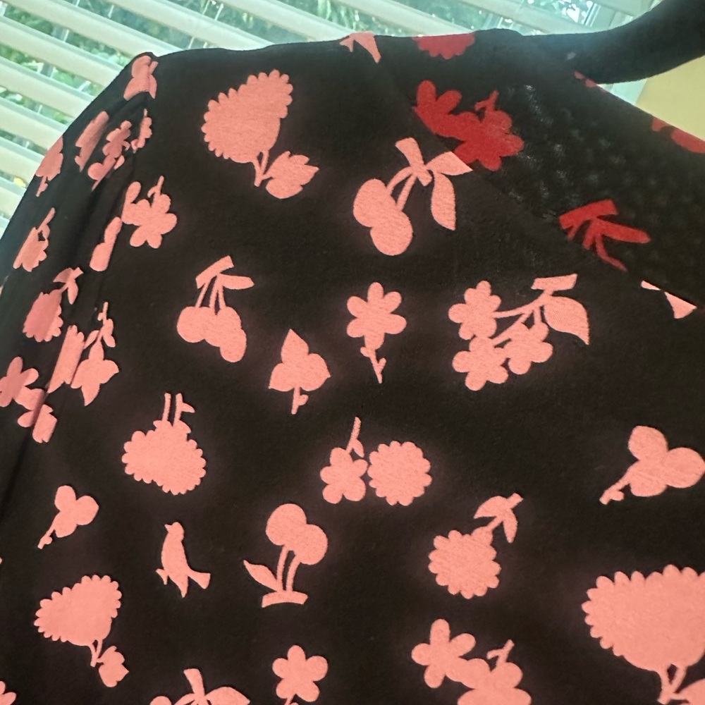 Boden 14 Large XL Tea Dress Black Dress with Pink Floral Accents Empire Waist - Picture 8 of 8